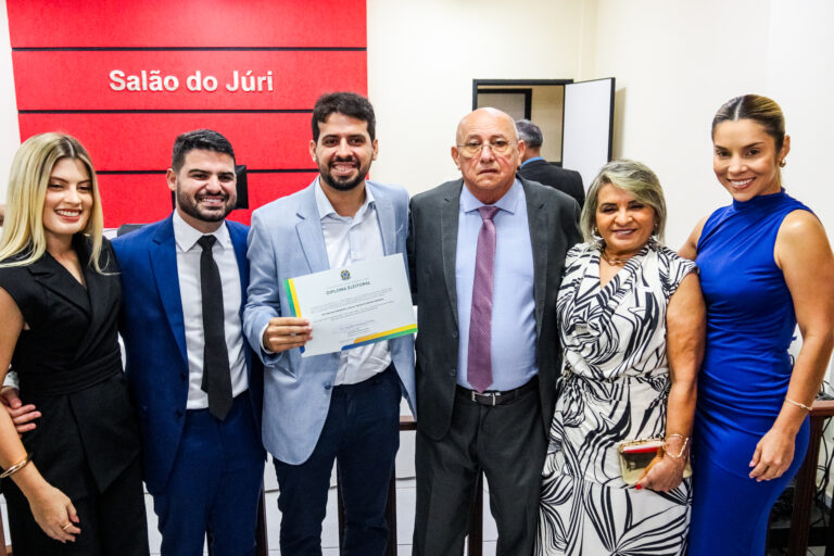 Felipe Moura, vereador mais votado de 2024, é diplomado em São José de Mipibu